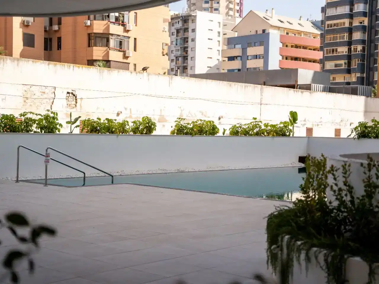 Piscina de Apartament de lloguer en Fuengirola amb Aire condicionat, Piscina i Balcó