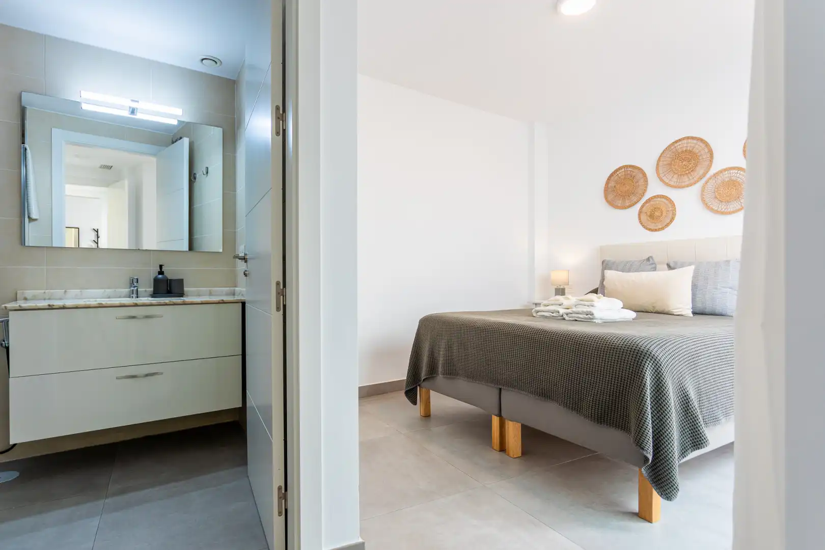 Inmuebles singulares con ascensor en venta en La Cala Mijas, imagen 16