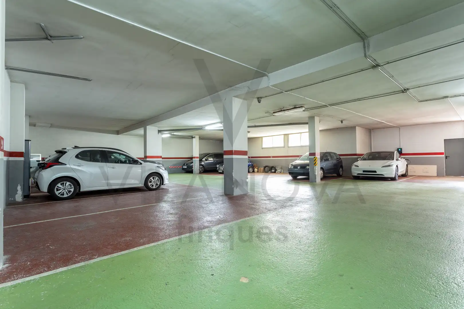 Parking de Piso en venta en Reus con Calefacción, Terraza y Balcón