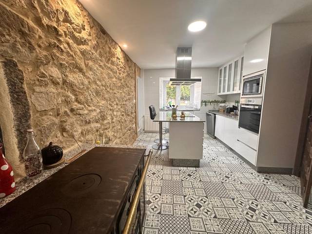 Casa-chalet en Venta en Lugar Cachosenande, 17 en Boqueixón
