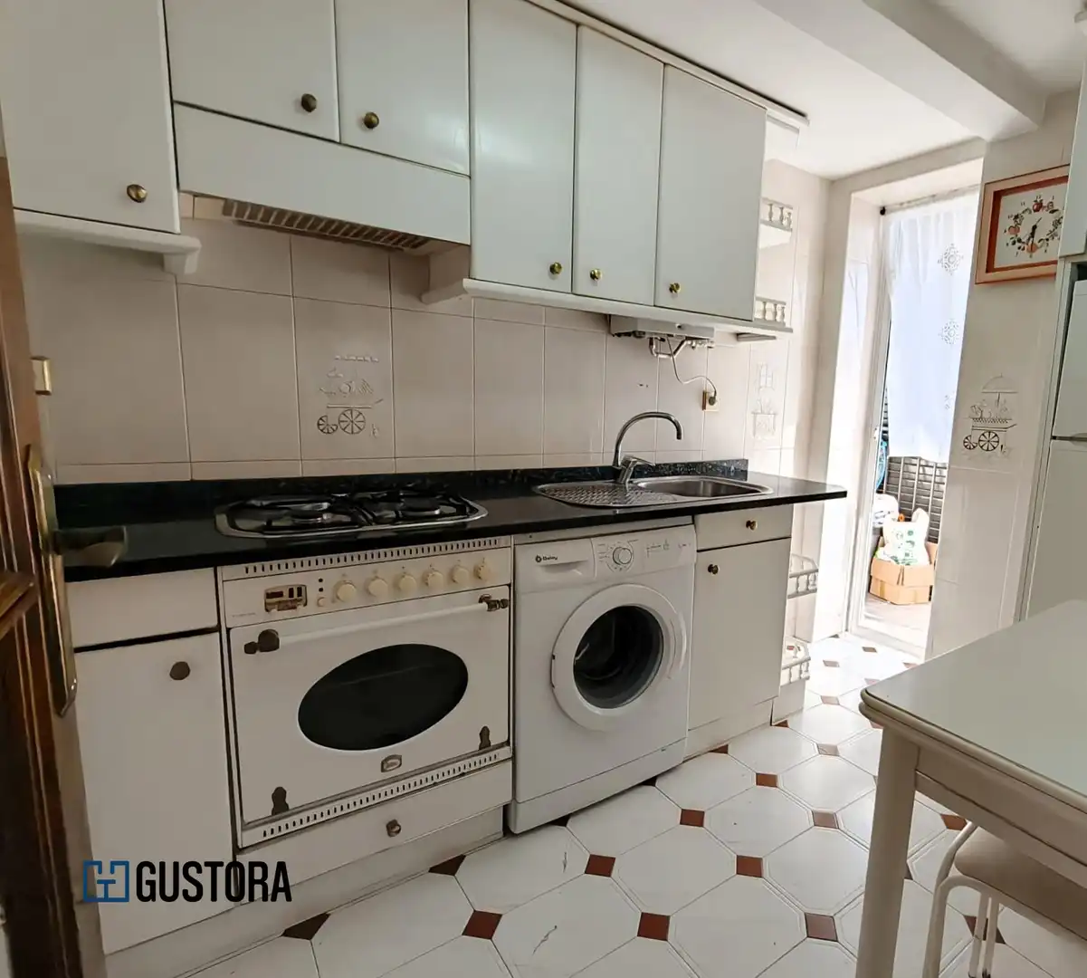 Cocina de Piso en venta en Donostia - San Sebastián  con Calefacción, Terraza y Trastero