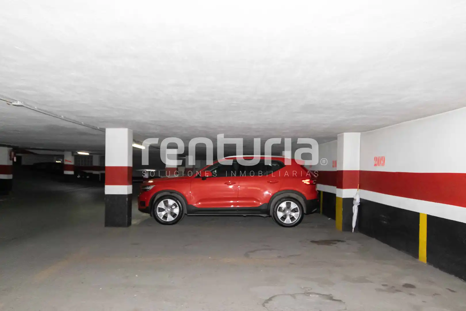 Parkplatz von Garage zum Verkauf in  Valencia Capital
