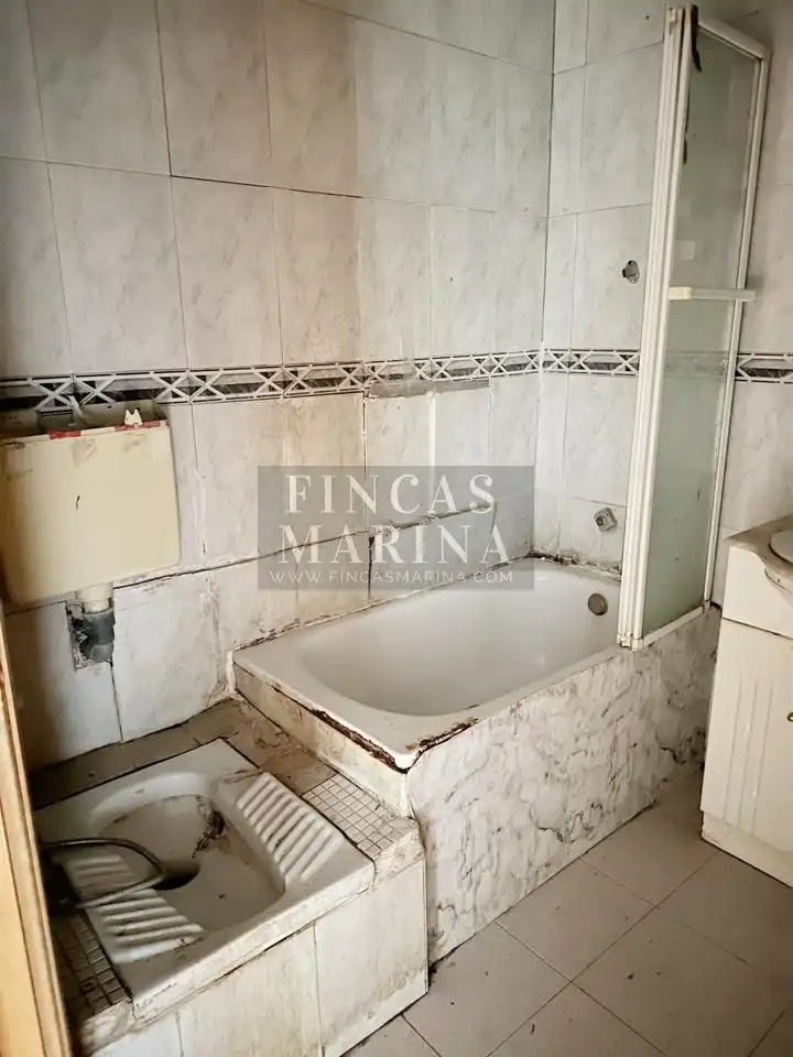 Baño de Piso en venta en Cornellà de Llobregat