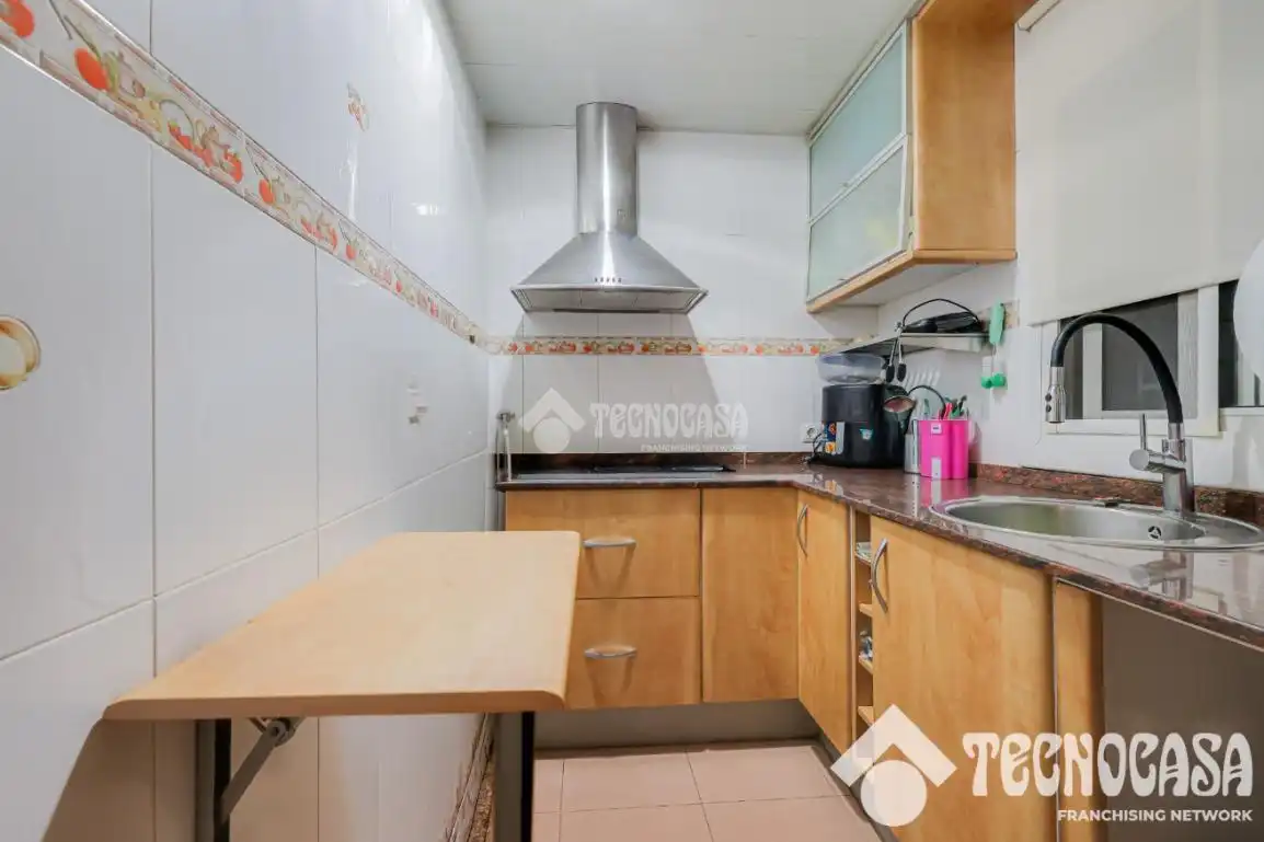 Piso con terraza en venta en Nou Barris, imagen 18