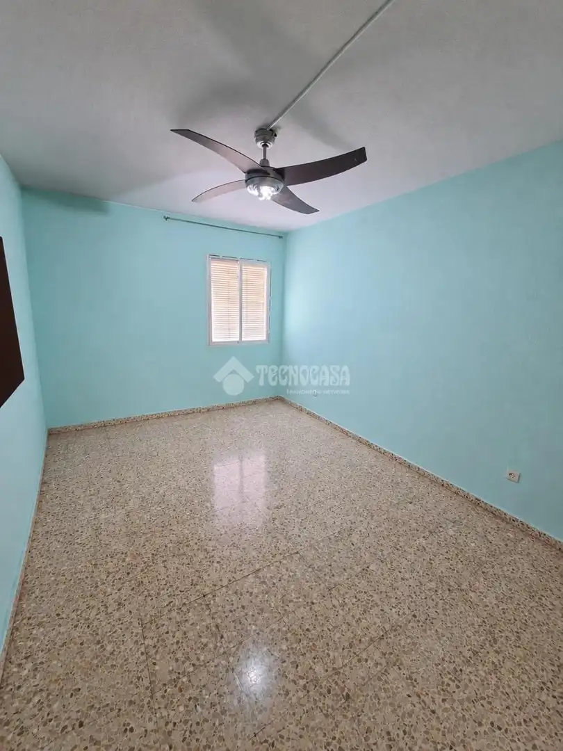 Bedroom of Flat for sale in Villayuventus - Renfe