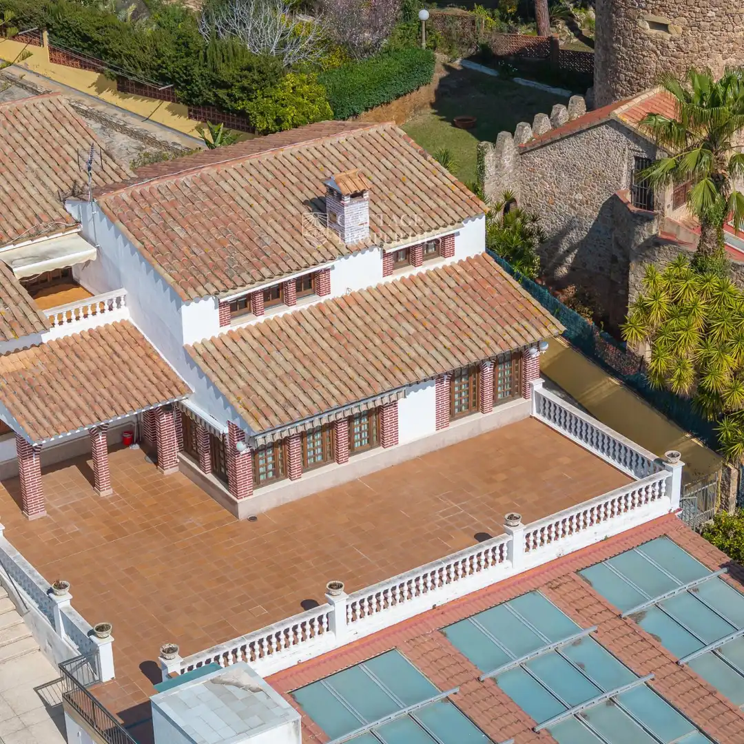 Casa amb piscina en venda a Santa Susanna, imagen 3