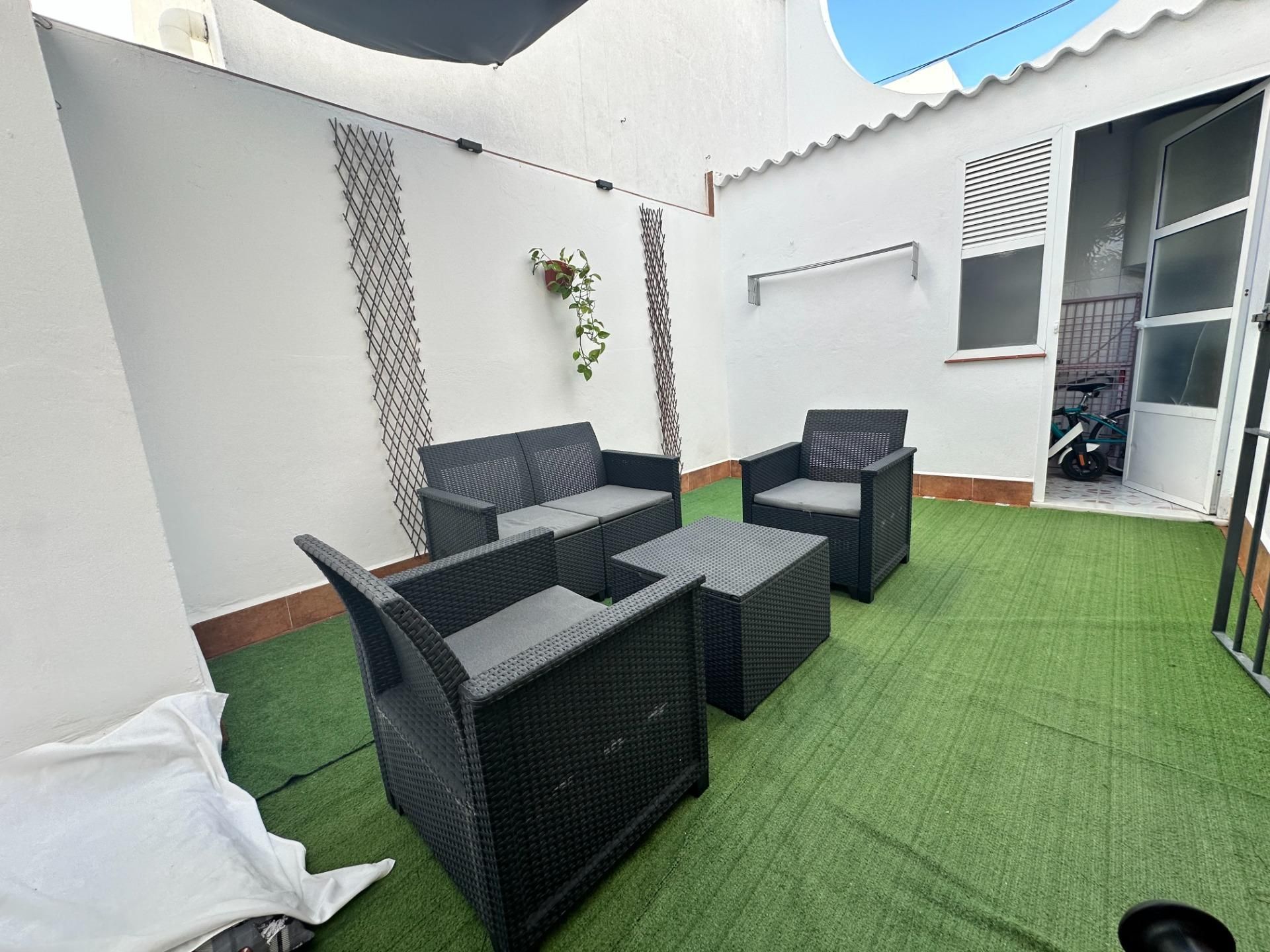 Terrassa de Casa o xalet en venda en Lebrija