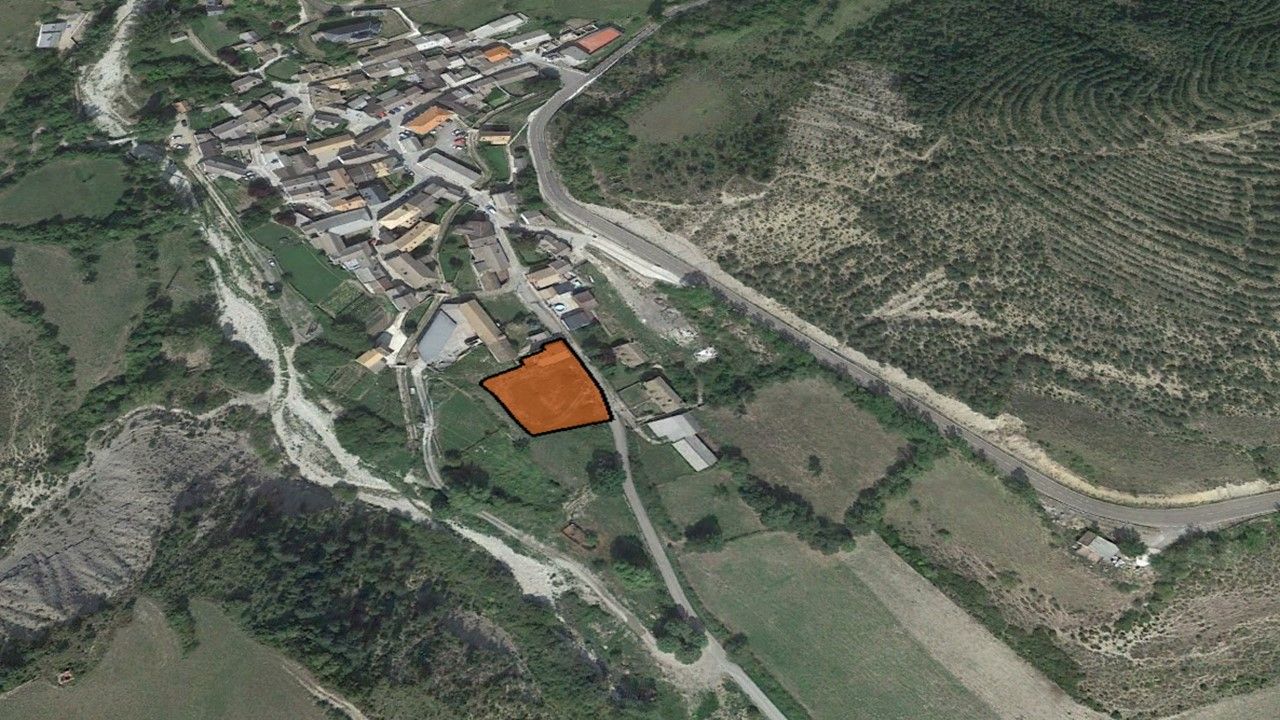 Land for sale in Borau
