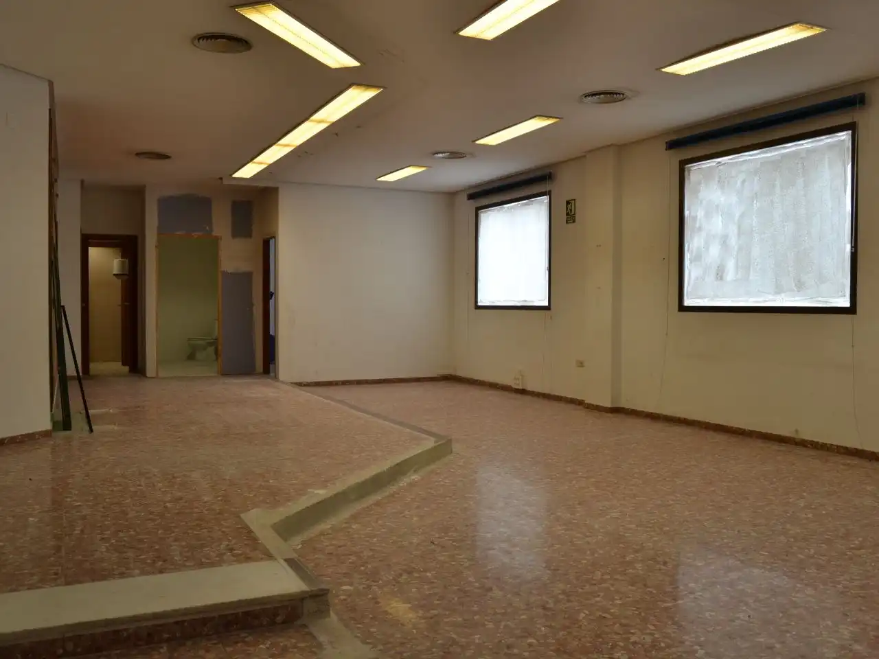 Commercial properties for rent in Benifairó de les Valls  with Air Conditioner, Terrace and Internet