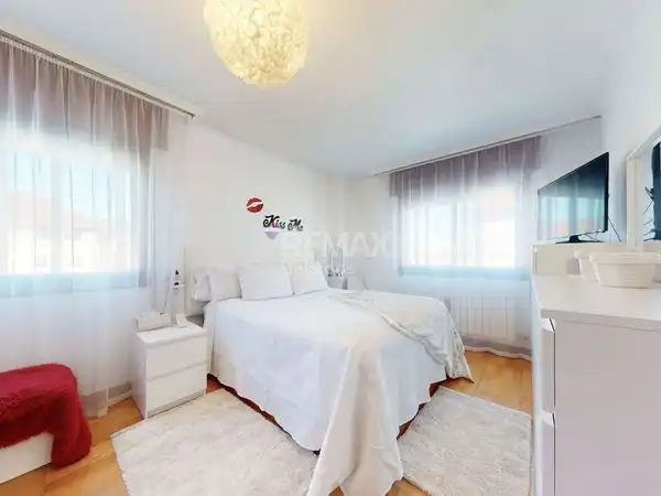 Appartement avec piscine à vendre à Urbanización San Eleuterio, imagen 3