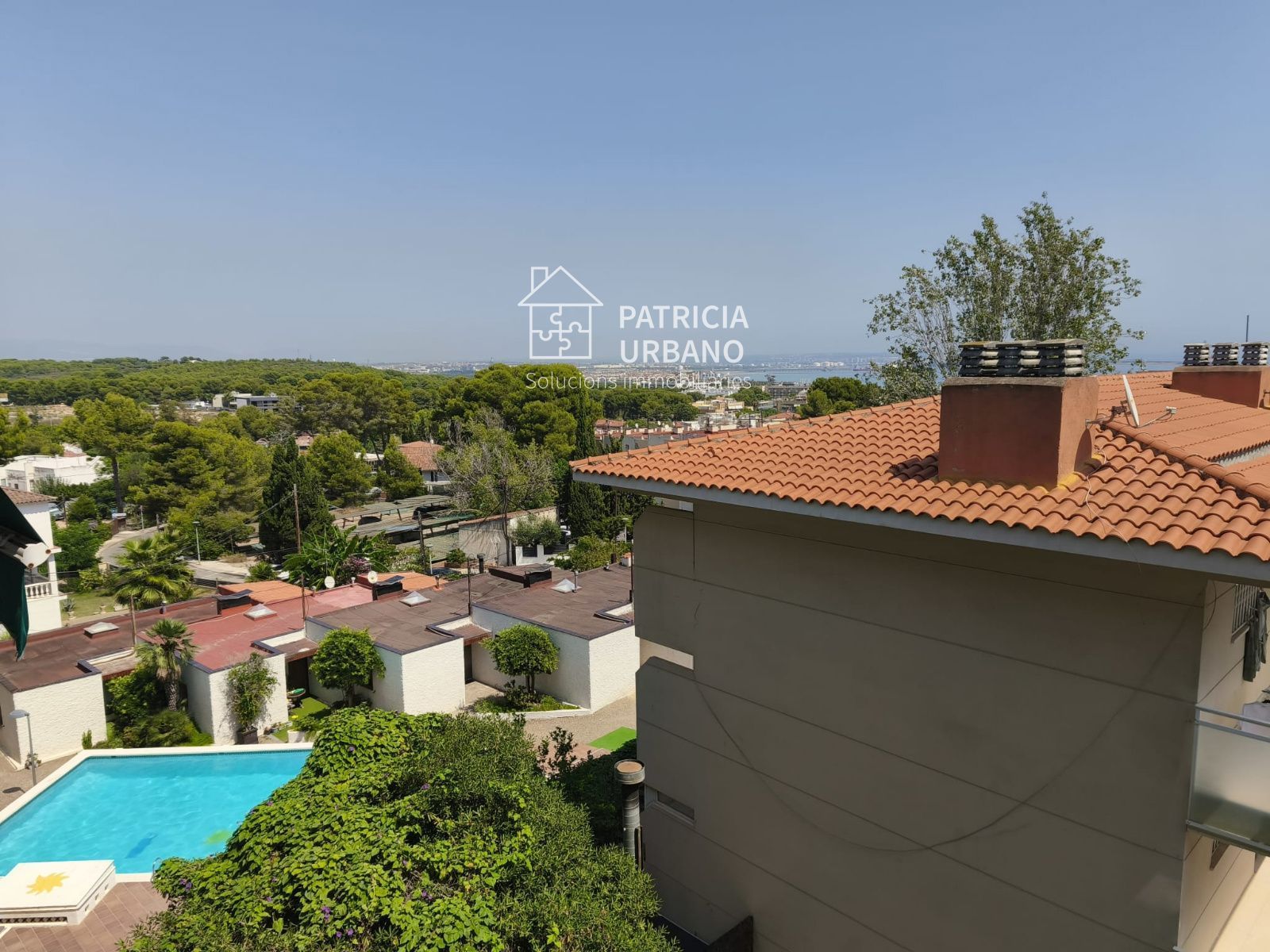 Vista exterior de Apartament de lloguer en Salou amb Aire condicionat, Calefacció i Terrassa