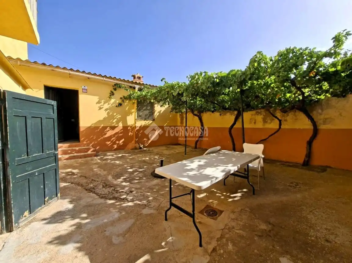 Terrace of Detached homes for sale in Darro