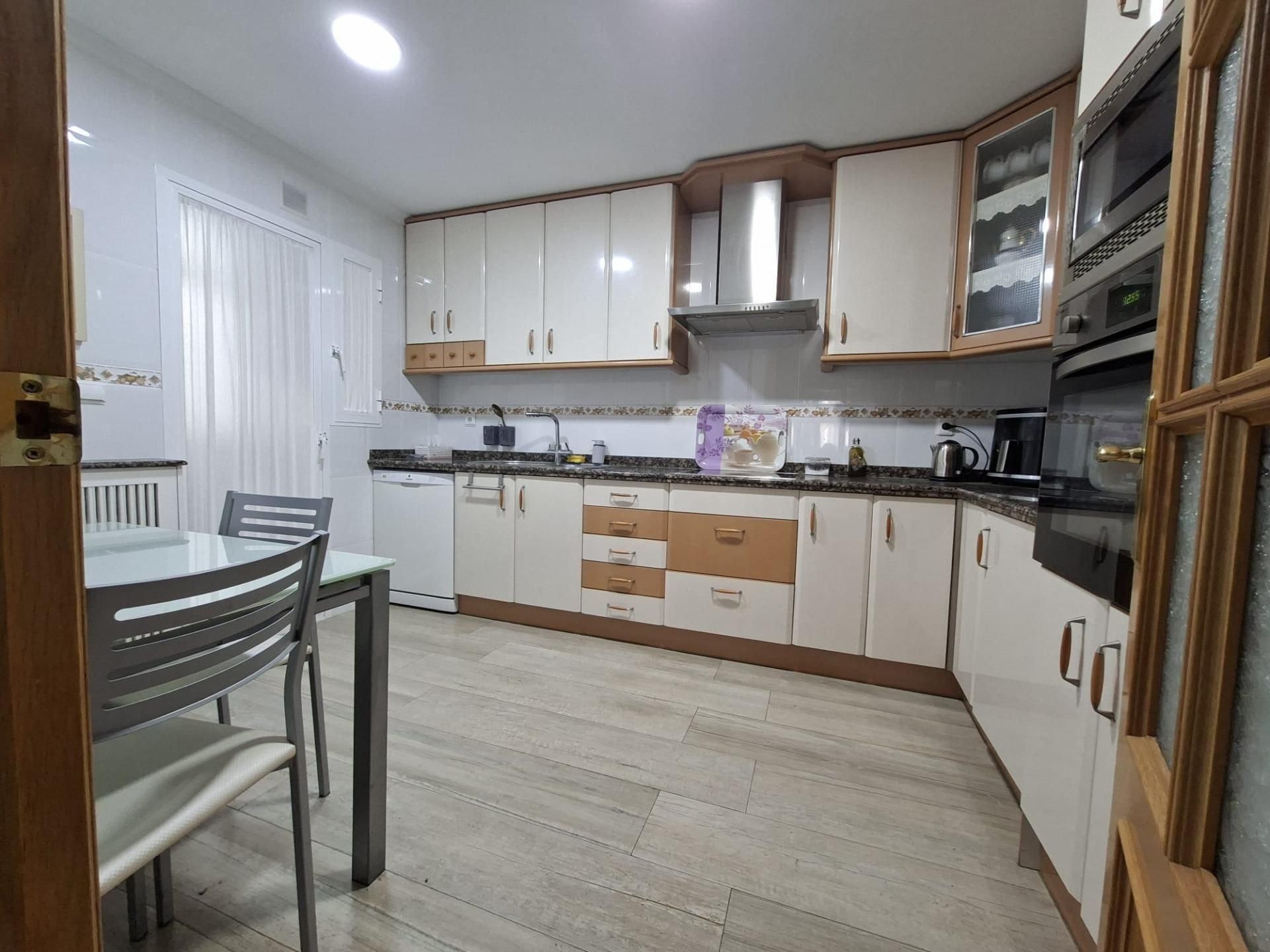 Cuina de Pis en venda en  Albacete Capital amb Calefacció, Traster i Balcó