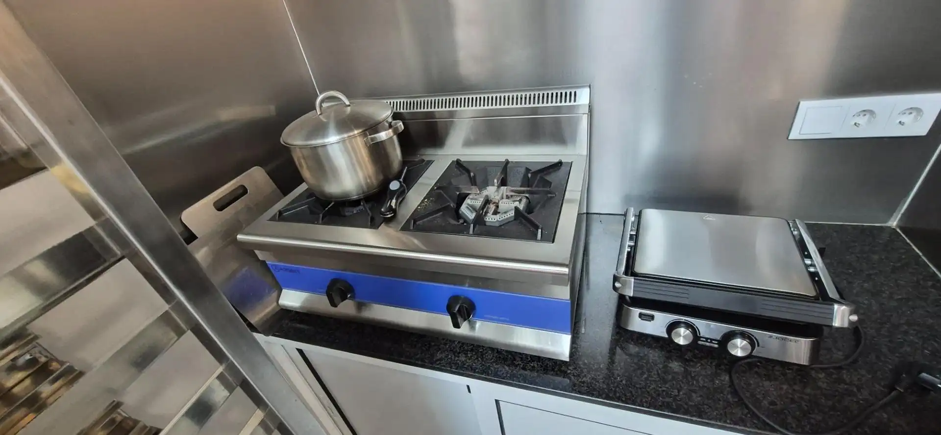 Kitchen of Commercial properties for rent in Cullera  with Terrace