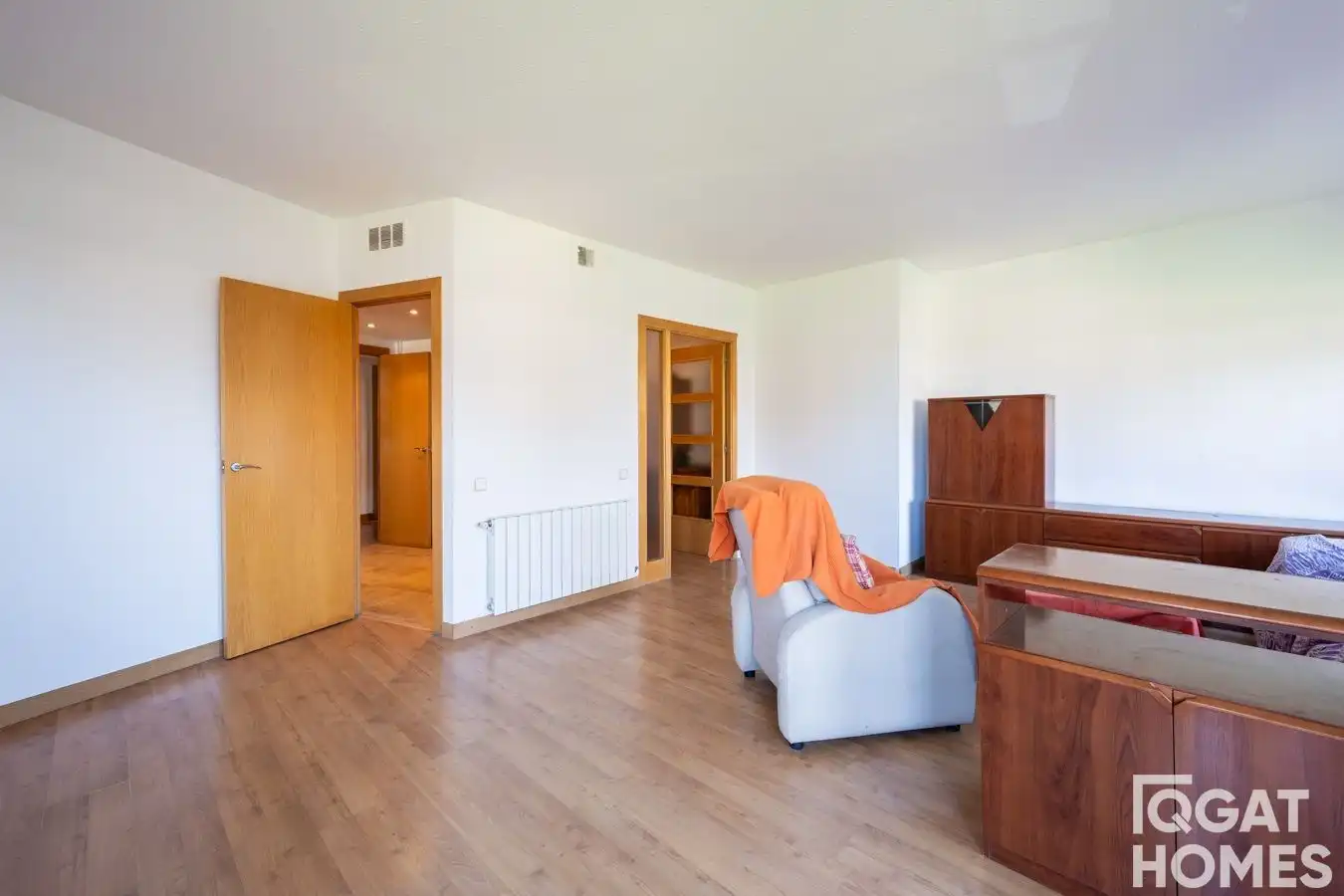 Flat for rent in torrent de la bomba, Centre - Estació