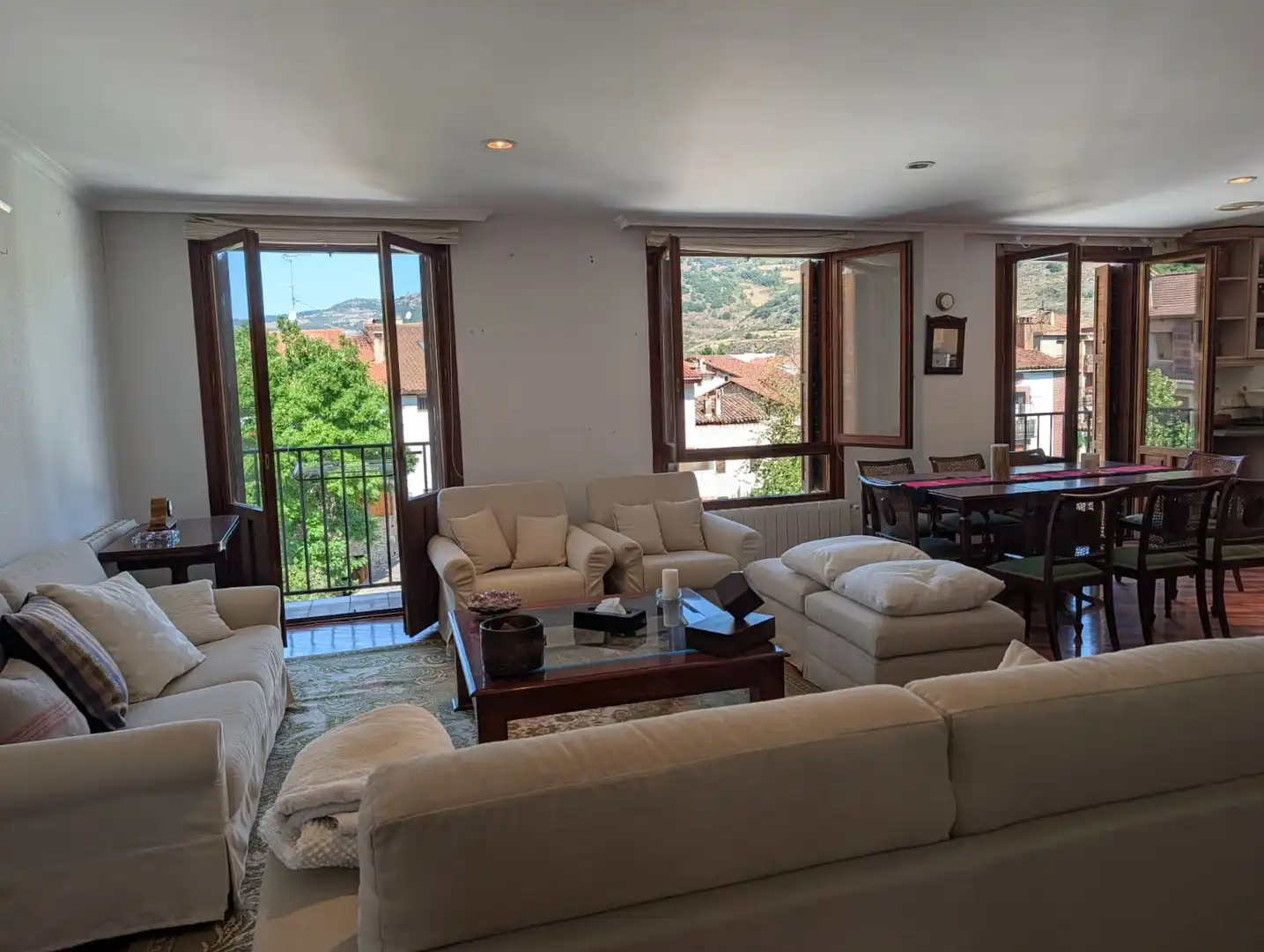 Sala de estar de Apartamento en venta en Ezcaray con Calefacción, Terraza y Trastero
