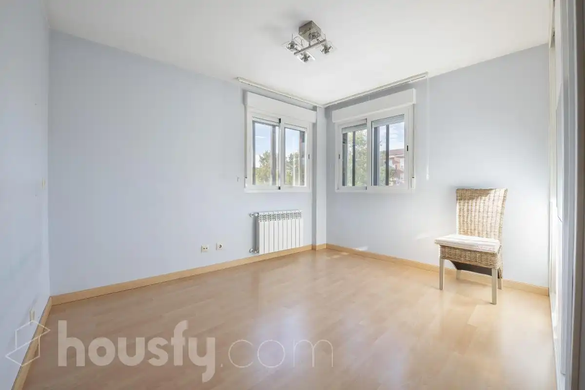 Flat for rent in Avenida de Madrid, Santa Bárbara - La Zaporra