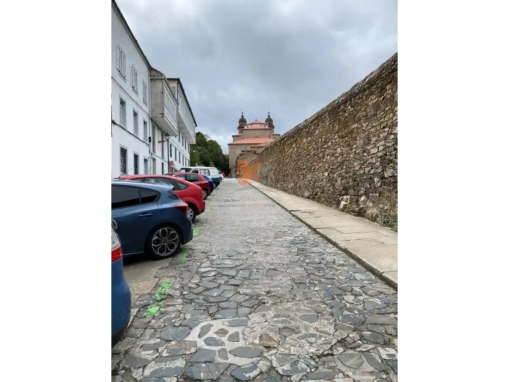 Aparcament de Apartament de lloguer en Santiago de Compostela  amb Moblat