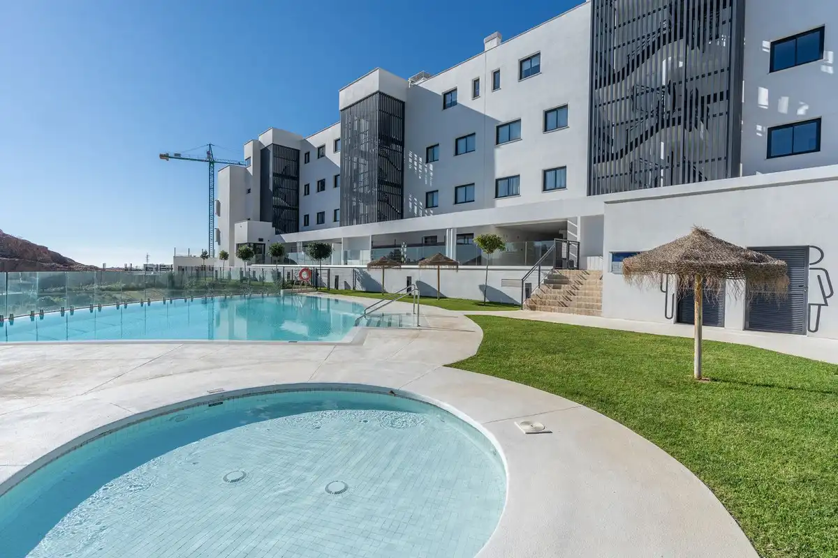 Ático con terraza en venta en Paseo Jesús Santos Rein 5, imagen 26