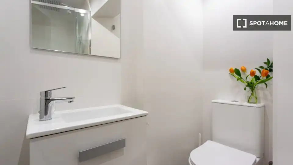 Flat with terrace to rent in Ciutat Vella, imagen 19