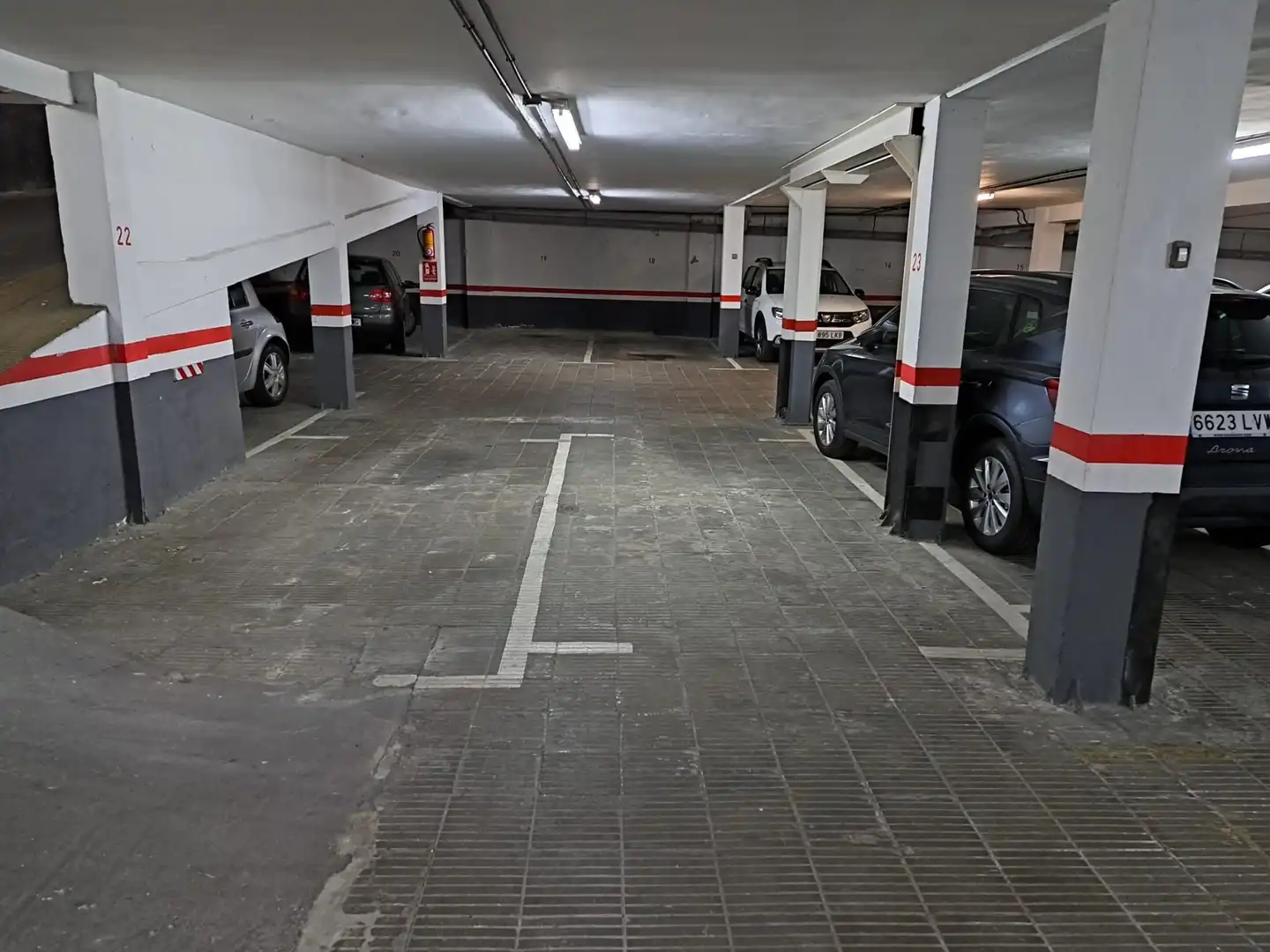 Parkplatz von Garage zum Verkauf in Barcelona