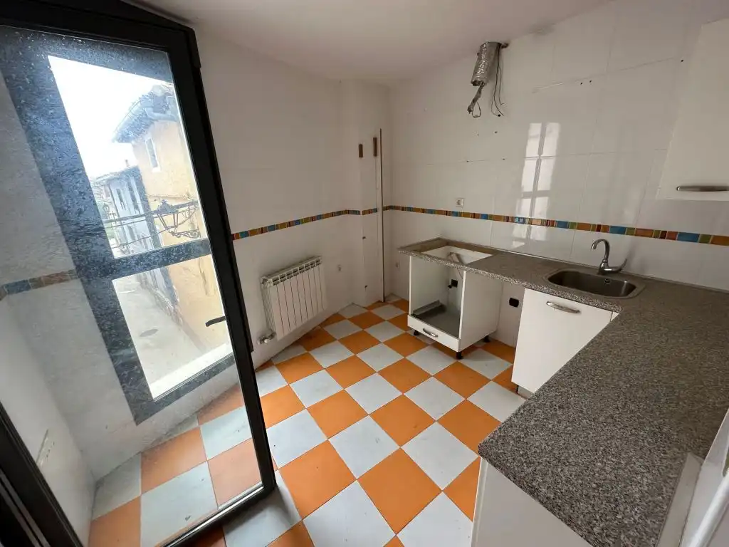 Kitchen of Flat for sale in Torralba de Ribota  with Heating and Storage room
