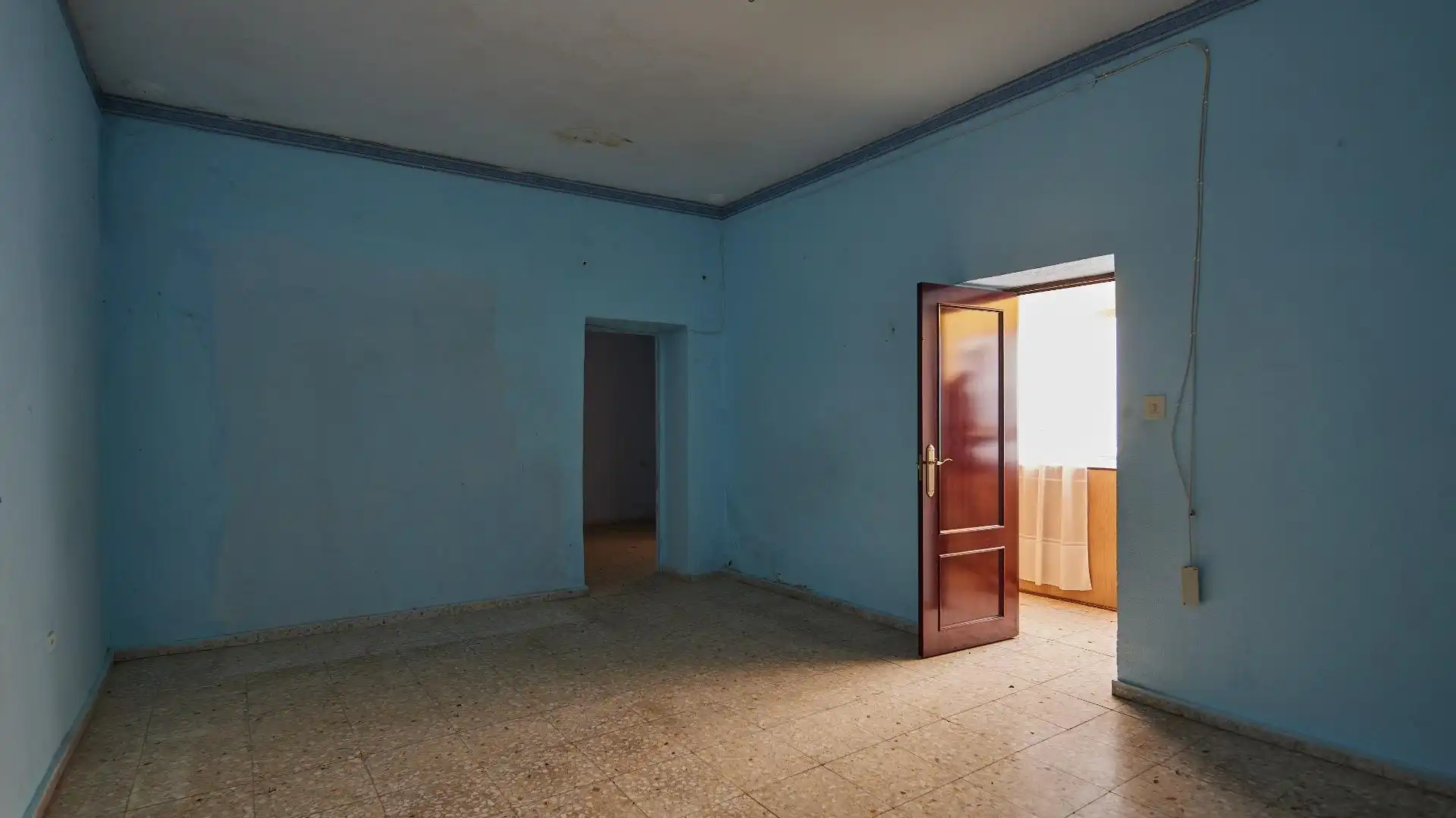 Piso en venta en  Cádiz Capital con Balcón