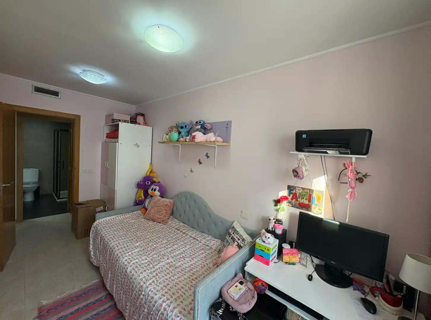 Habitación de Piso en venta en Castellón de la Plana / Castelló de la Plana con Aire acondicionado, Calefacción y Horno