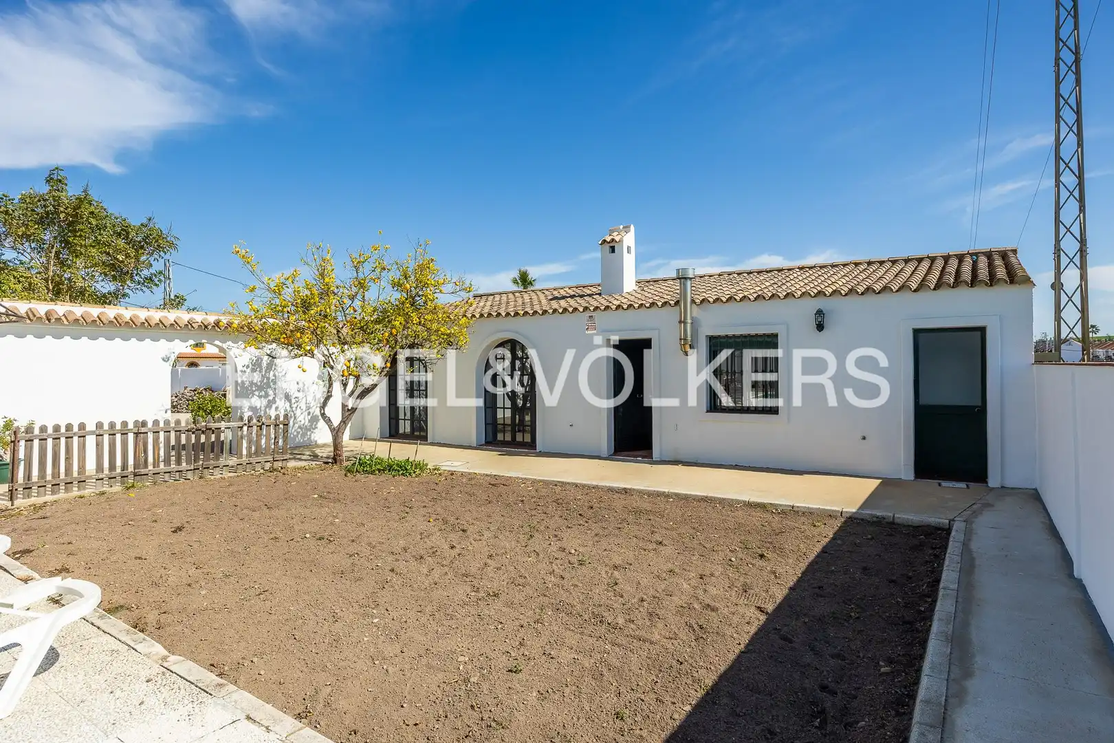 Vista exterior de Casa o chalet en venta en Castilleja del Campo con Aire acondicionado, Calefacción y Jardín privado