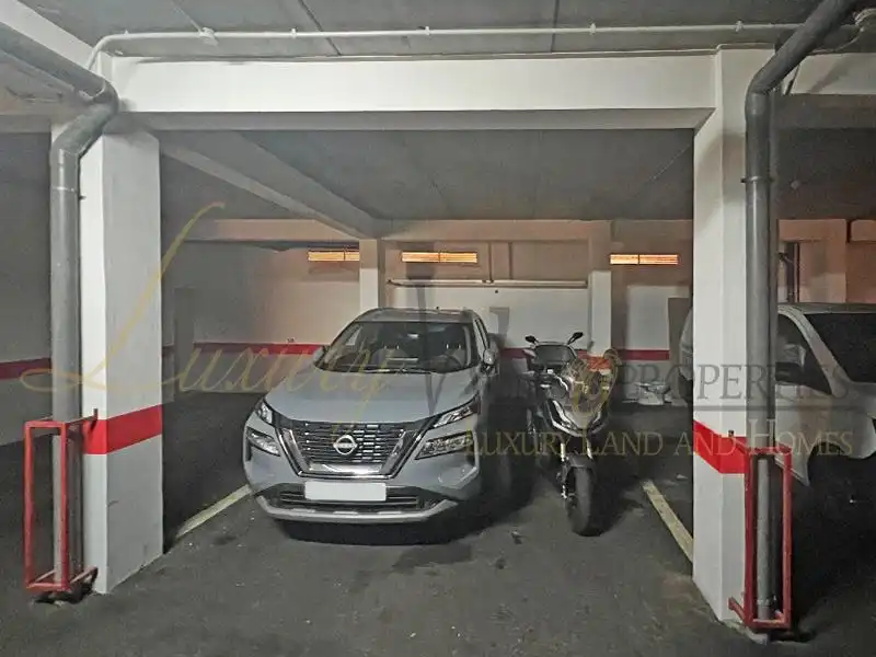 Parkplatz von Dachboden zum Verkauf in Arona mit Klimaanlage, Terrasse und Abstellraum