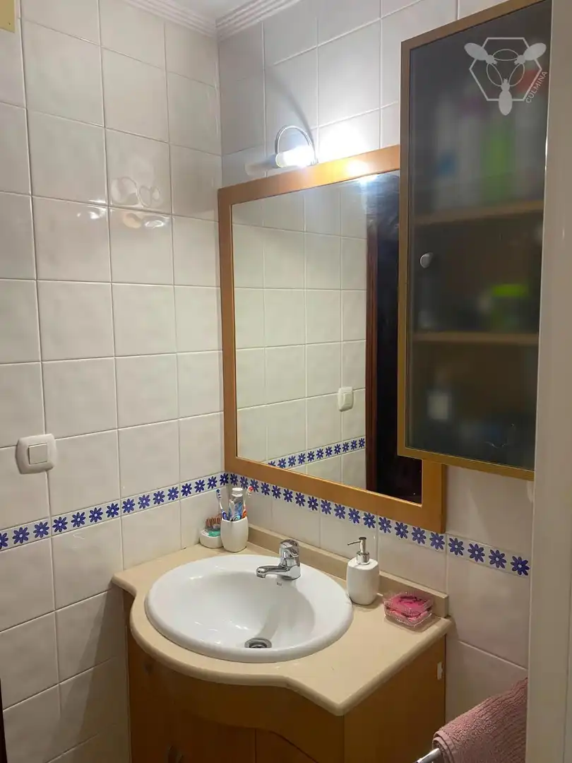 Baño de Piso en venta en Huelva con Aire acondicionado