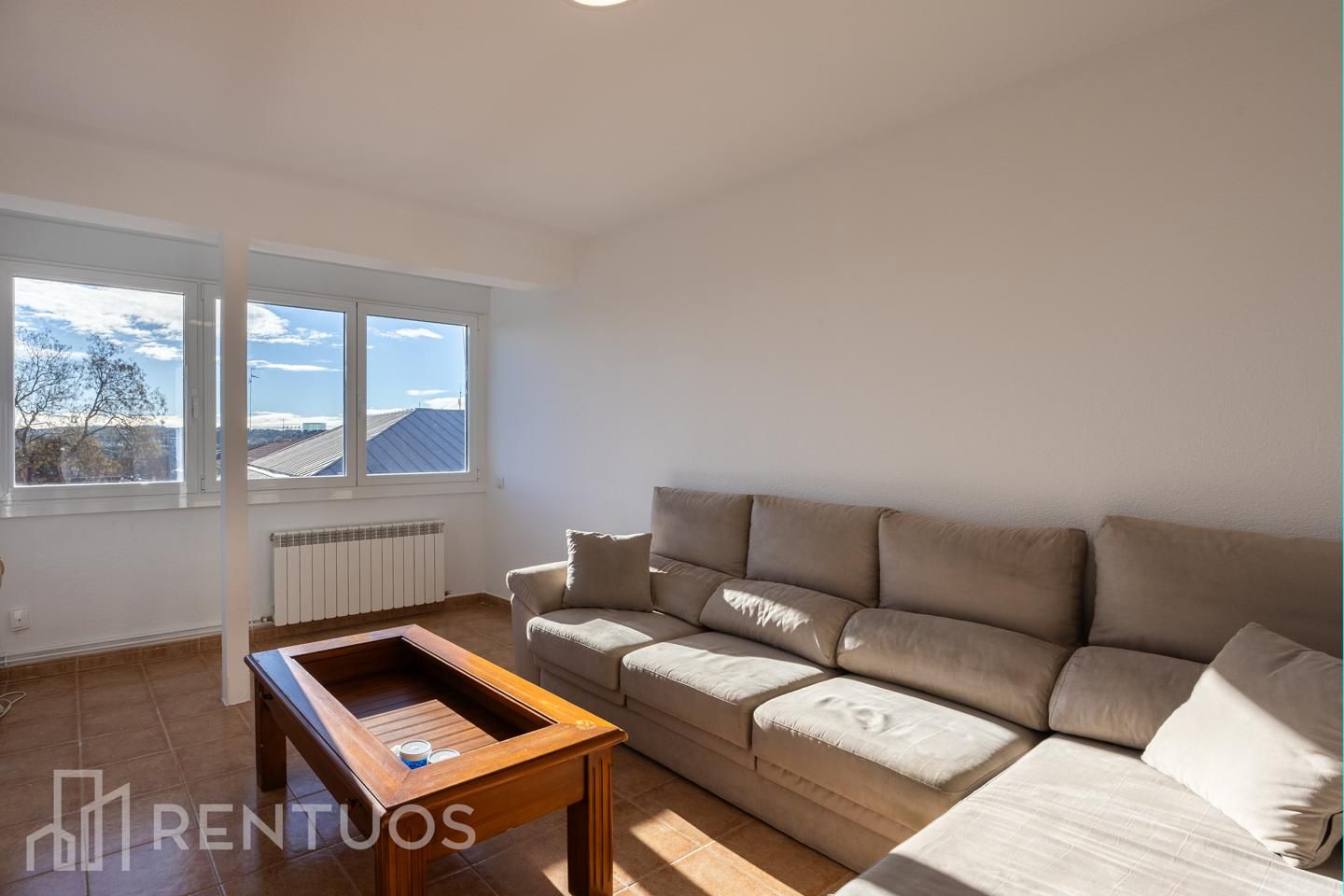 Living room of Flat to rent in Boadilla del Monte  with Air Conditioner, Heating and Terrace