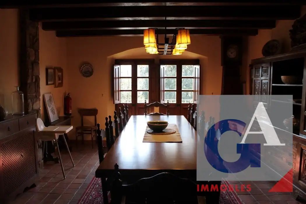 Casa rústica amb terrassa en venda a Sant Joan Les Fonts, imagen 13
