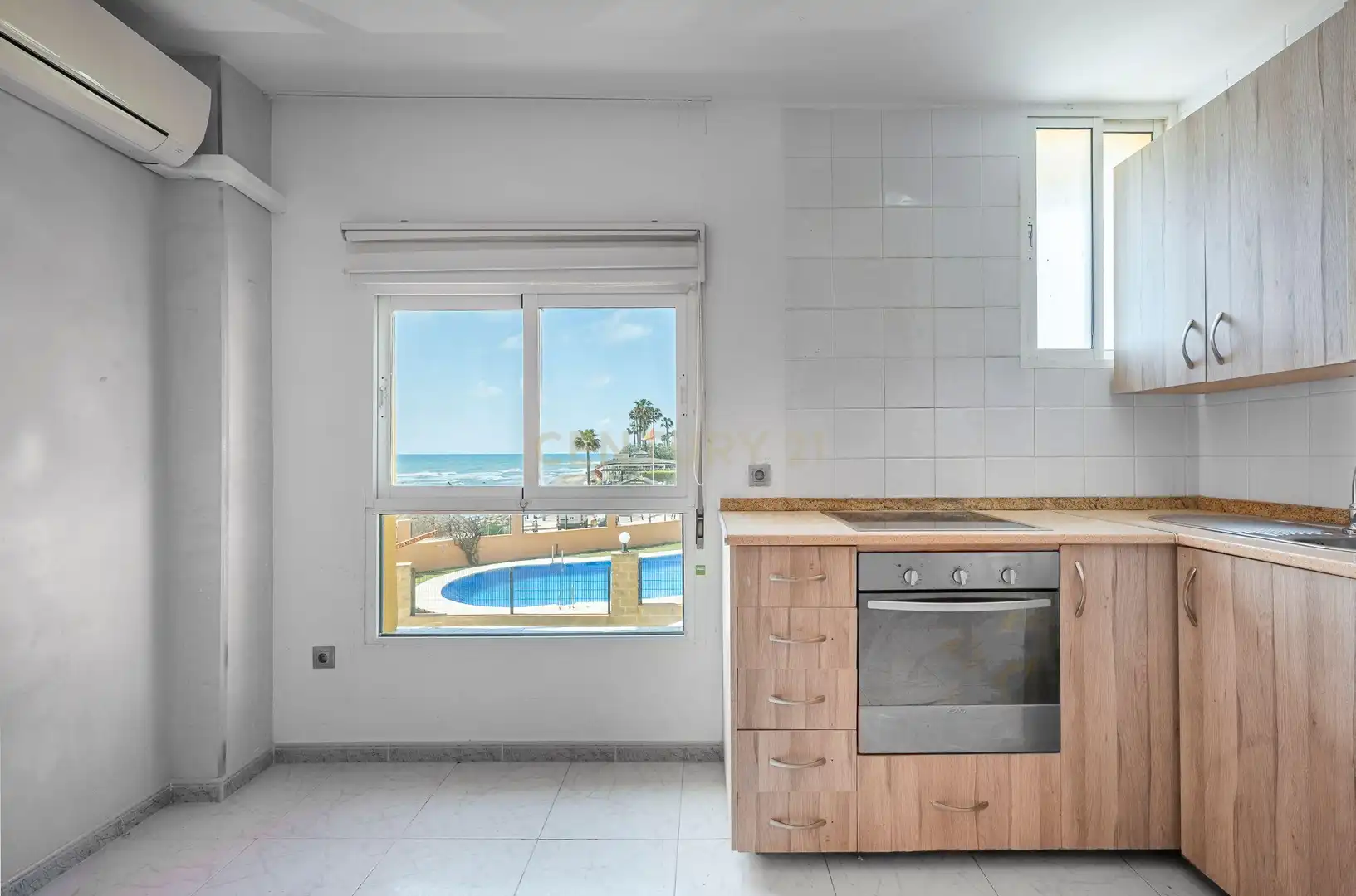 Cocina de Estudio en venta en Mijas con Jardín privado y Piscina comunitaria