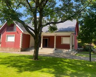 Exterior view of House or chalet for sale in Lugo Capital  with Heating, Swimming Pool and Furnished