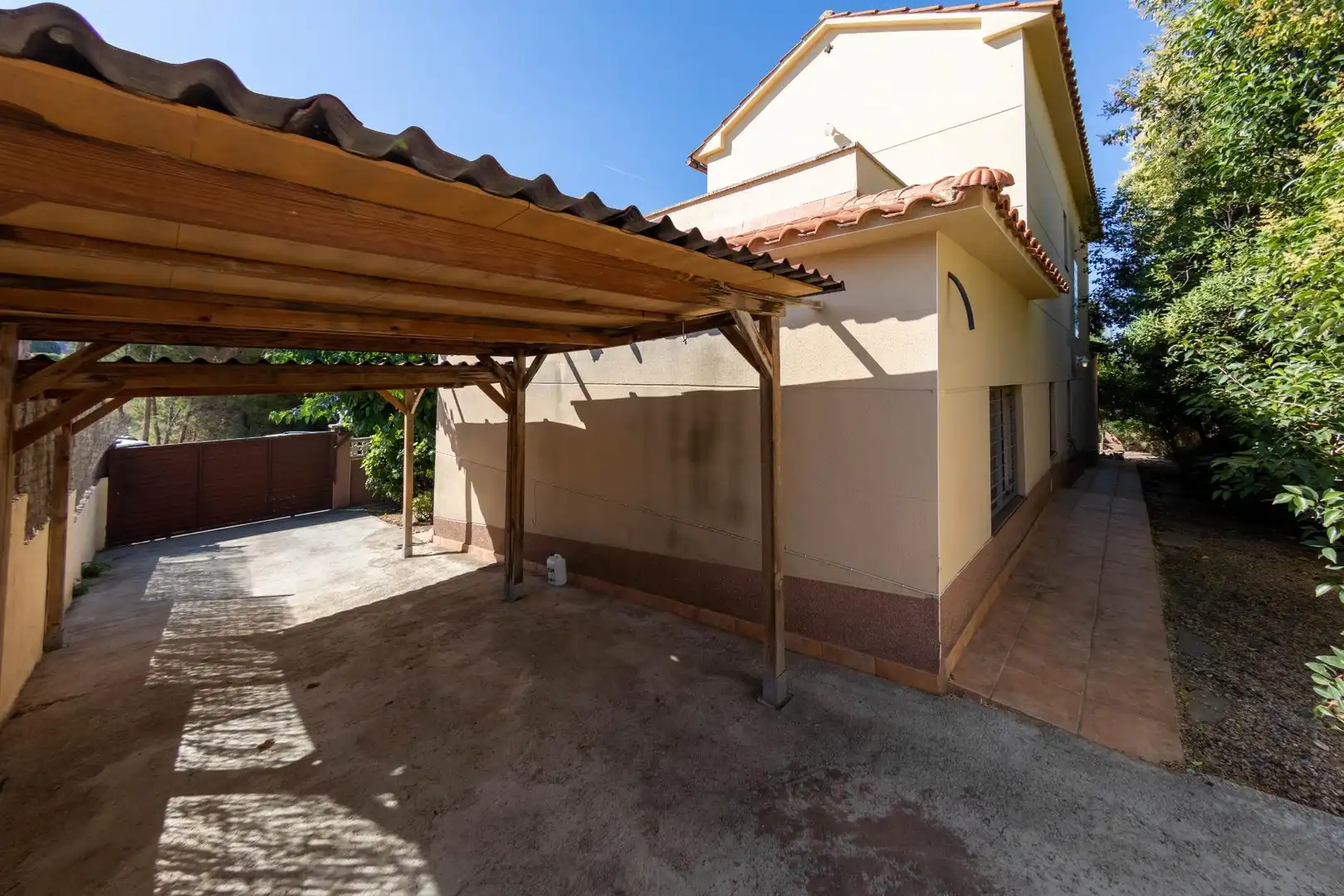Vista exterior de Casa o xalet en venda en El Vendrell amb Aire condicionat, Calefacció i Jardí privat