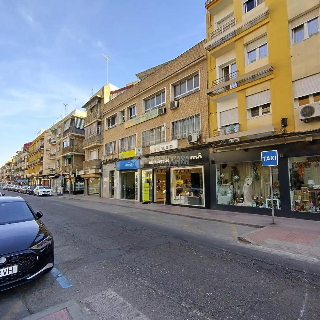 Pis amb ascensor en venda a Levante
