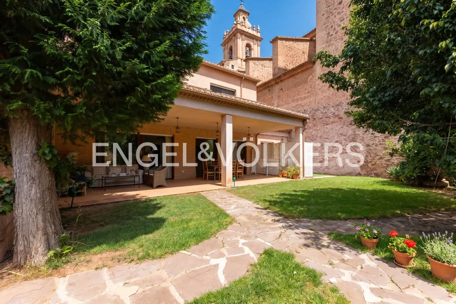 Exterior view of Houses for sale in Faura  with Air Conditioner, Heating and Private garden