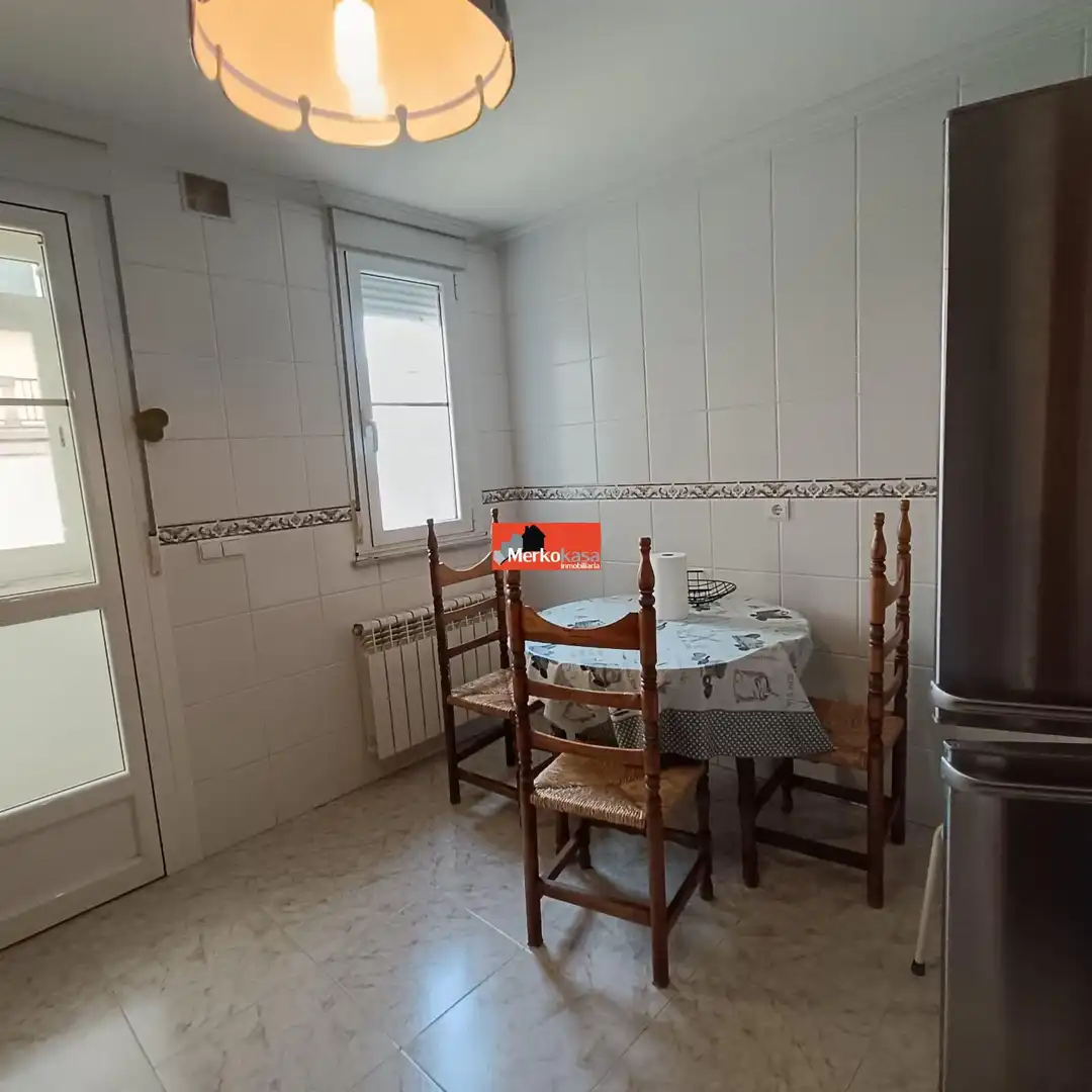 Flat with lift to rent in Acea de Olga - Augas Férreas, imagen 2