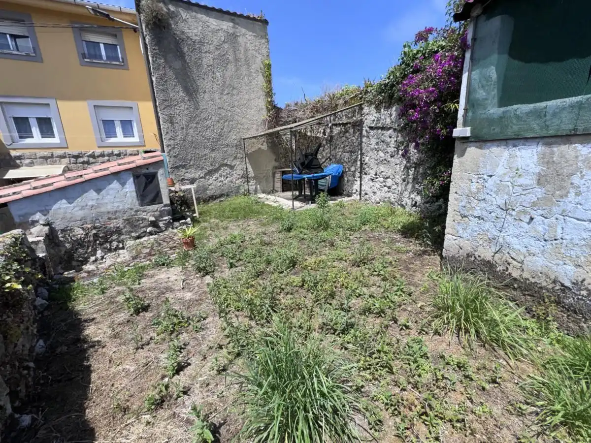 Casa adosada en venta en Llanes con Calefacción, Jardín privado y Terraza