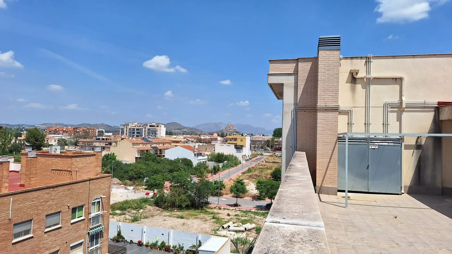 Vista exterior de Piso en venta en Murcia con Aire acondicionado, Trastero y Balcón