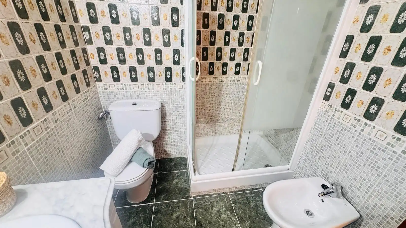 Bathroom of Flat for sale in Massamagrell, Valencia