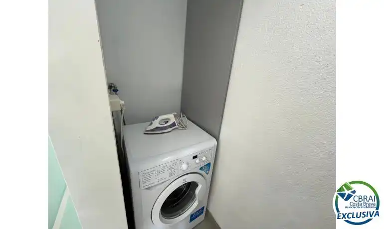 Casa aparellada amb piscina en venda a Carrer Montseny, imagen 18