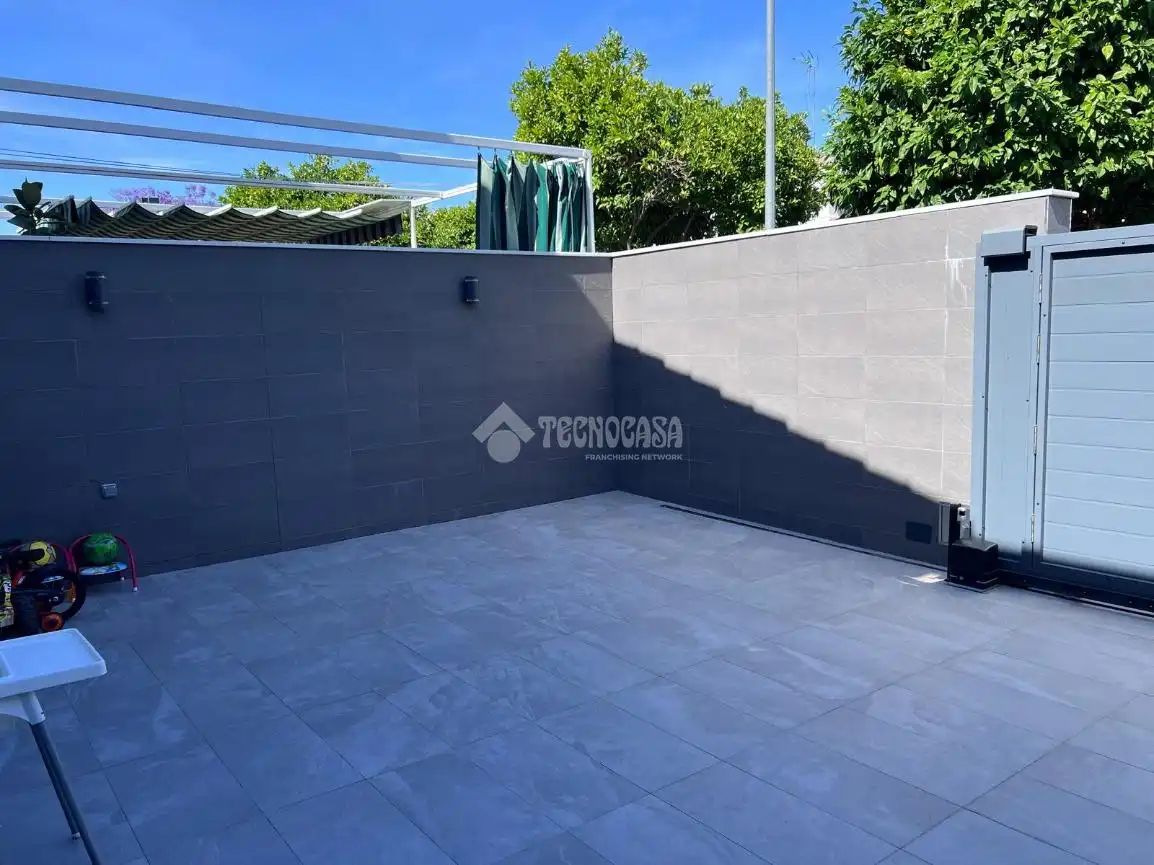 Semi-detached house with pool for sale in Este - Alcosa- Torreblanca, imagen 18