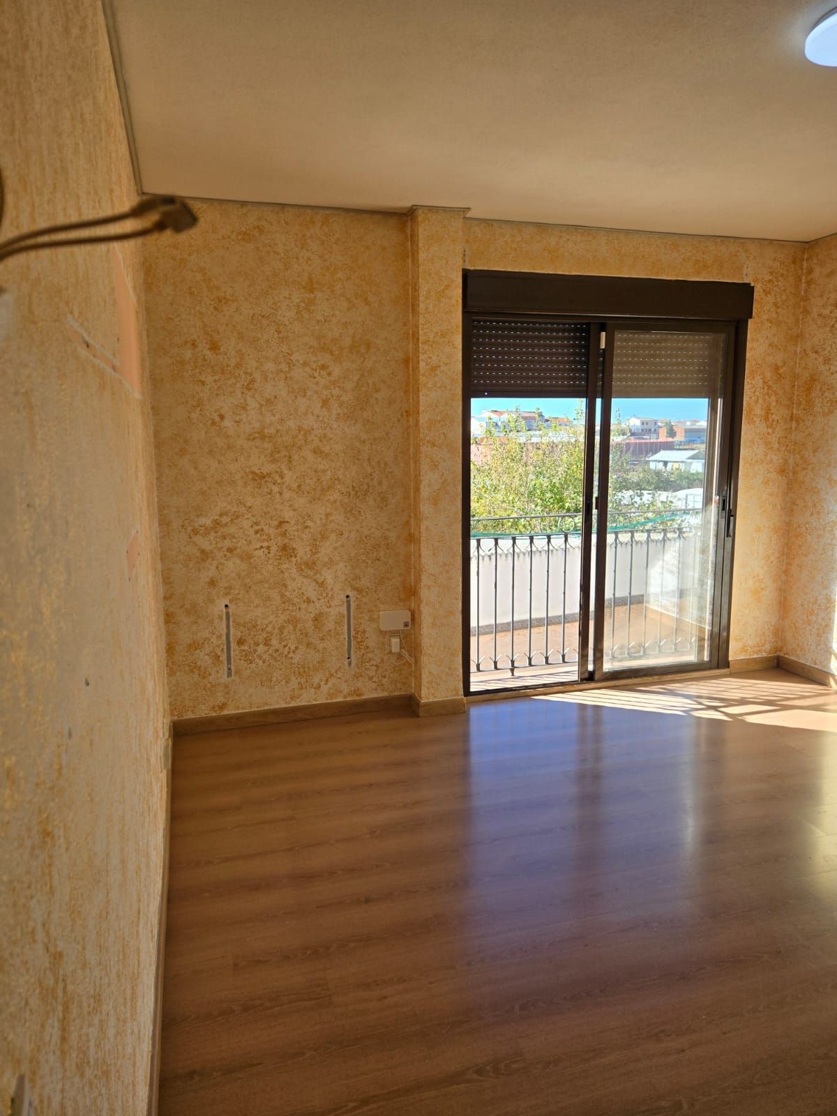 Dormitori de Pis en venda en Cedillo del Condado amb Aire condicionat, Calefacció i Terrassa