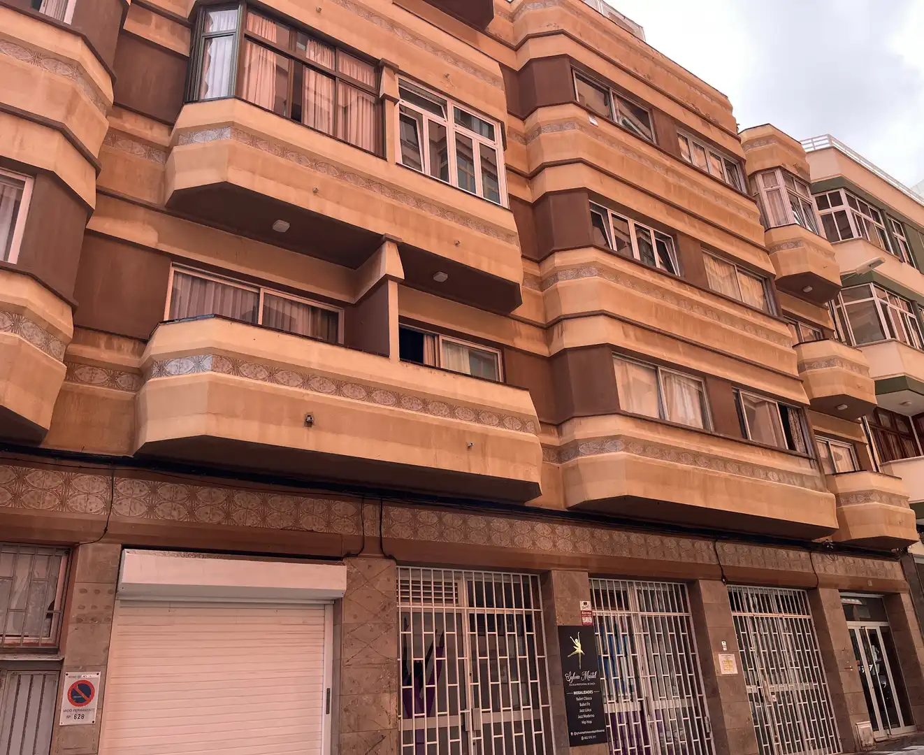 Vista exterior de Pis en venda en Las Palmas de Gran Canaria amb Balcó