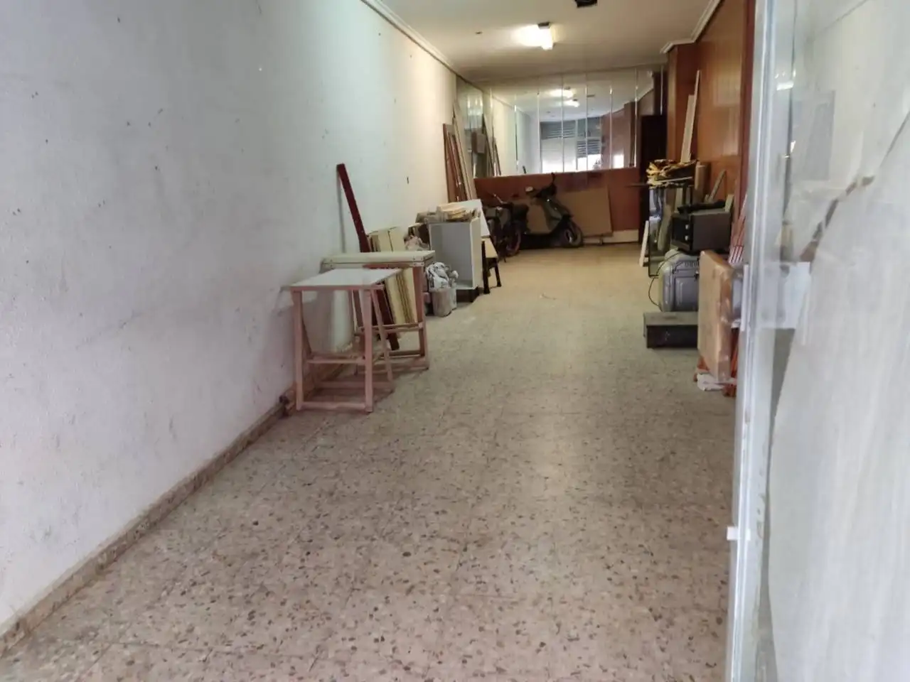 Local comercial en venta en Calle RONDA DE LOS CUARTELES, imagen 2