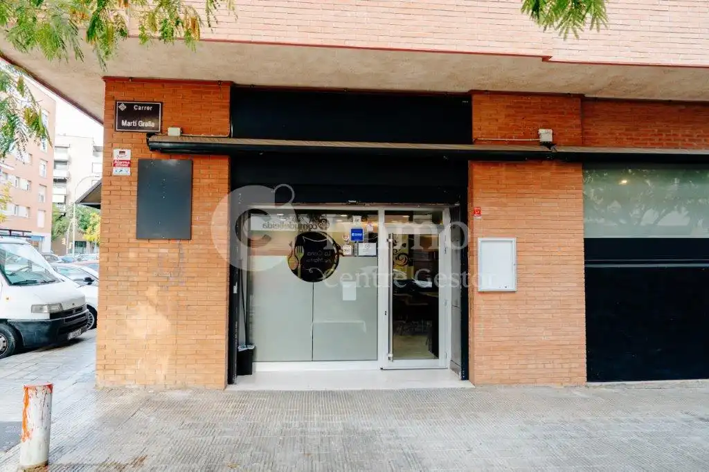 Local en venda en Lleida amb Aire condicionat, Calefacció i Moblat