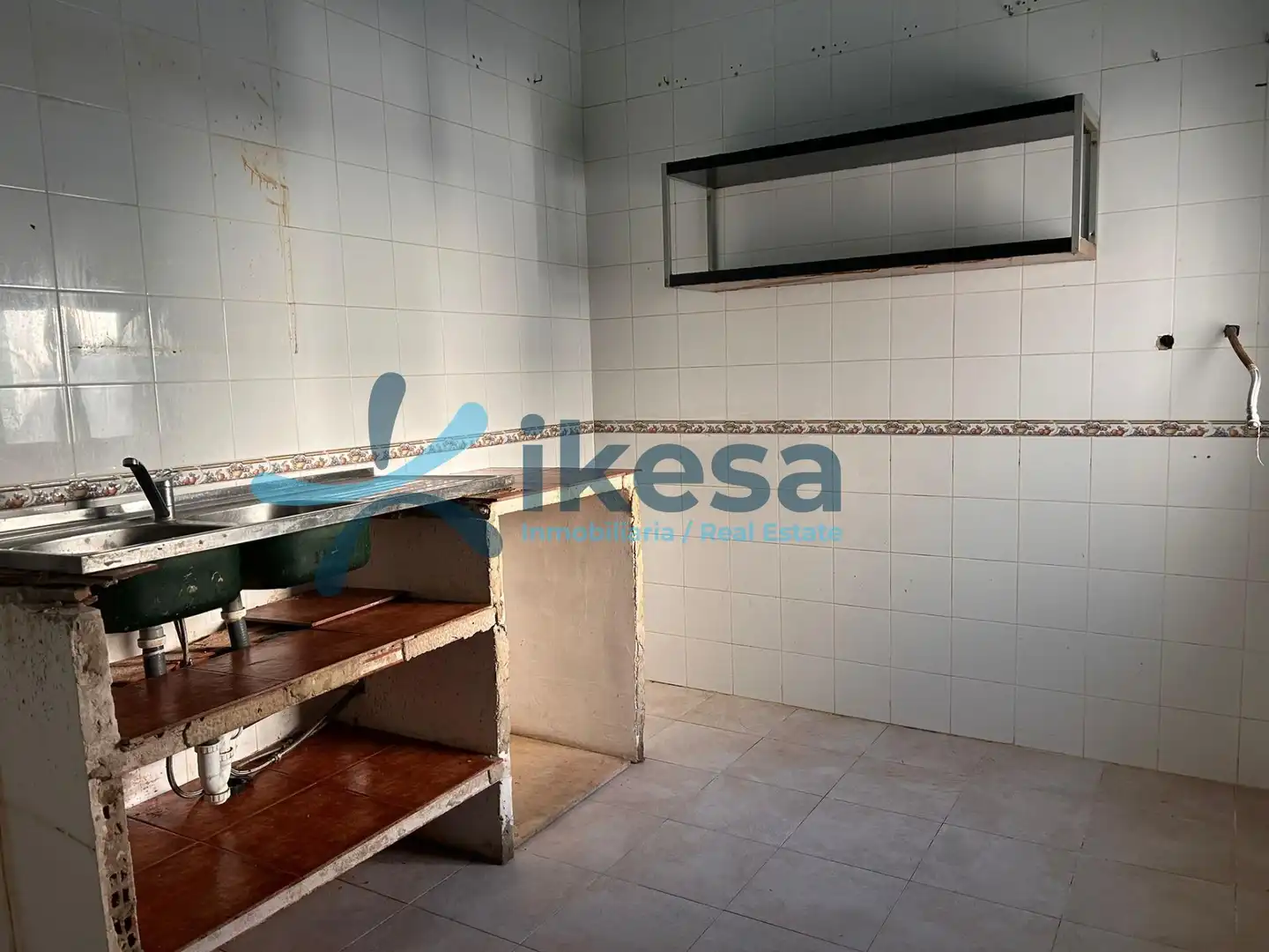 Küche von Wohnung zum Verkauf in Hinojos mit Terrasse