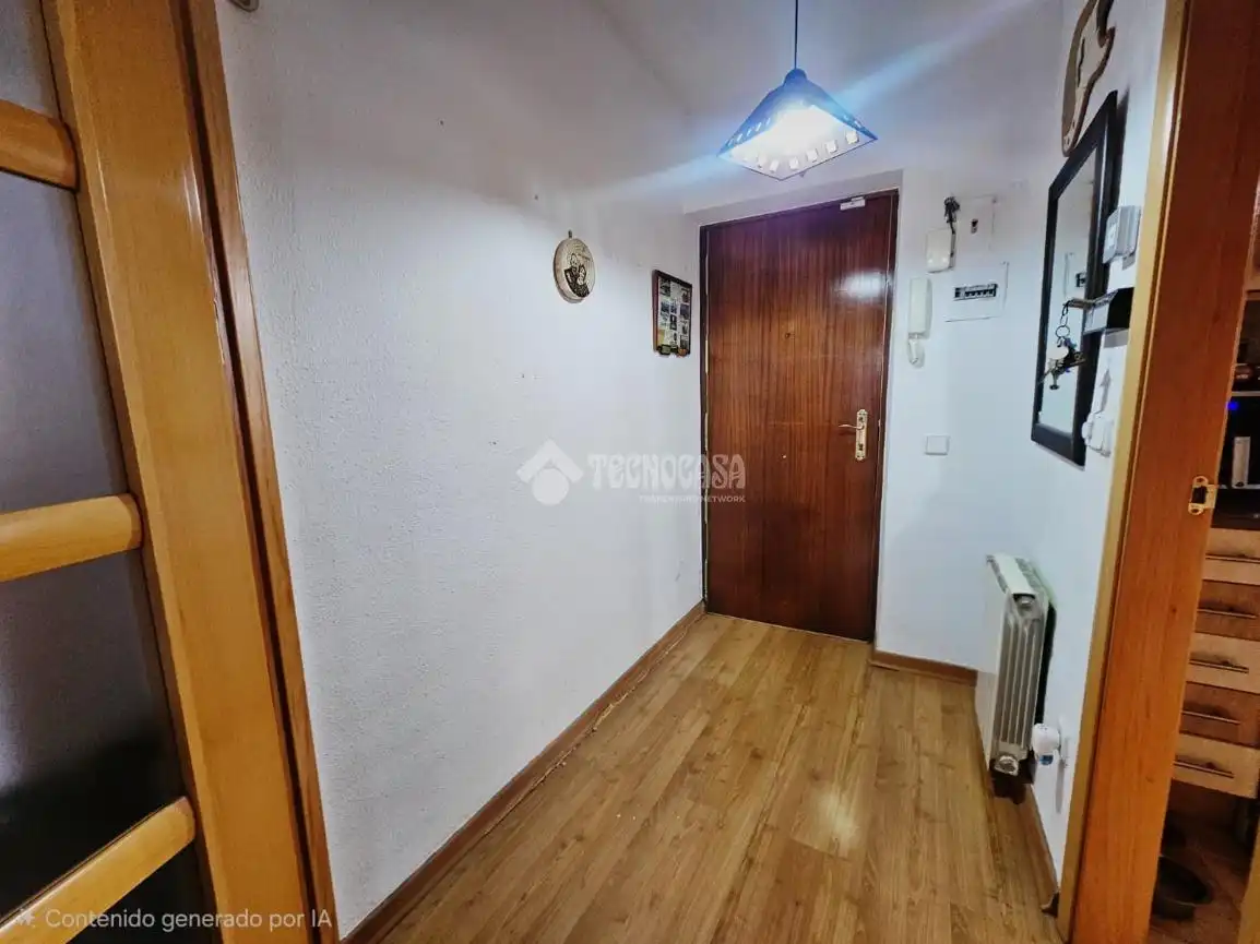 Flat for sale in Parla  with Air Conditioner, Heating and Terrace
